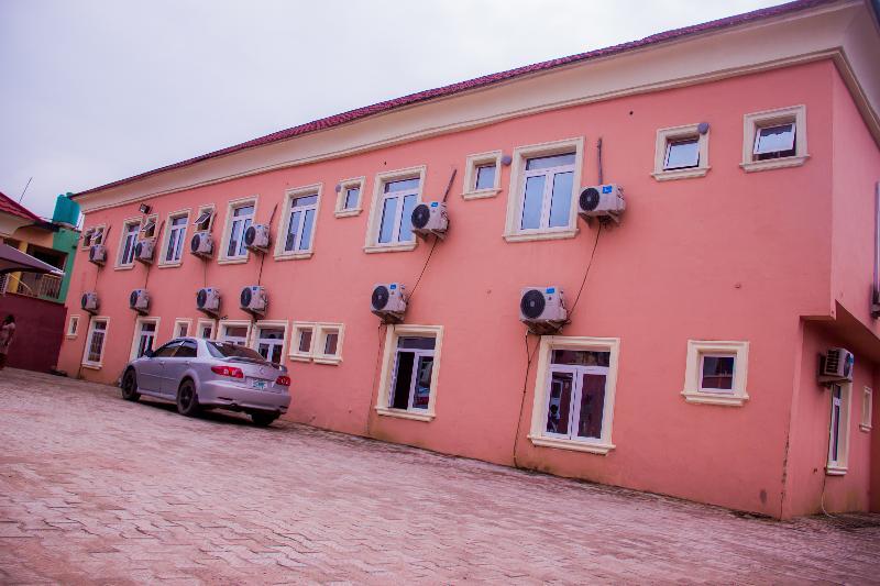 Glasshouse Suites Annex Lagos Bagian luar foto
