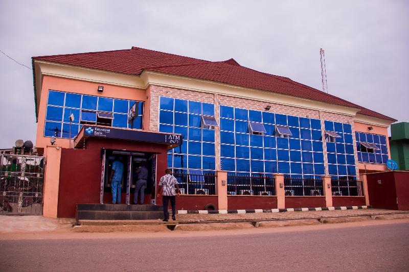 Glasshouse Suites Annex Lagos Bagian luar foto