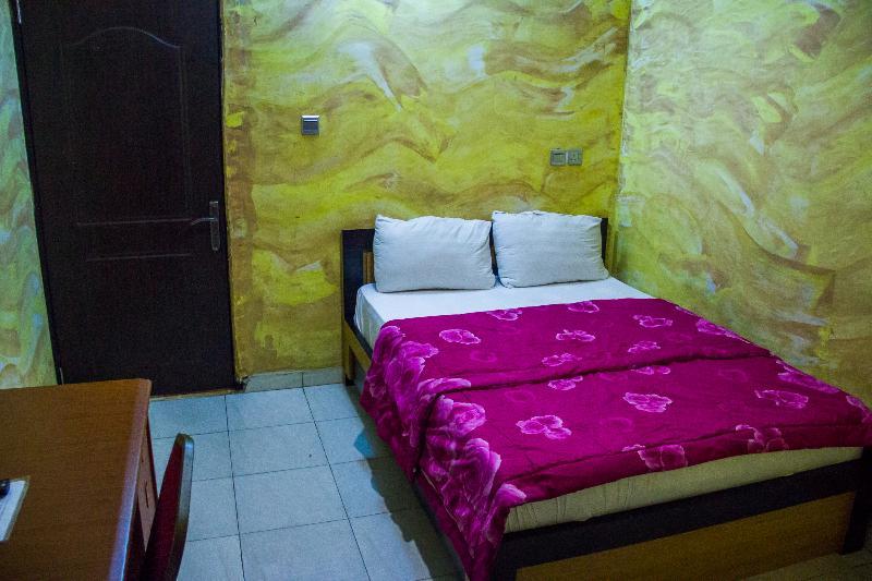 Glasshouse Suites Annex Lagos Bagian luar foto