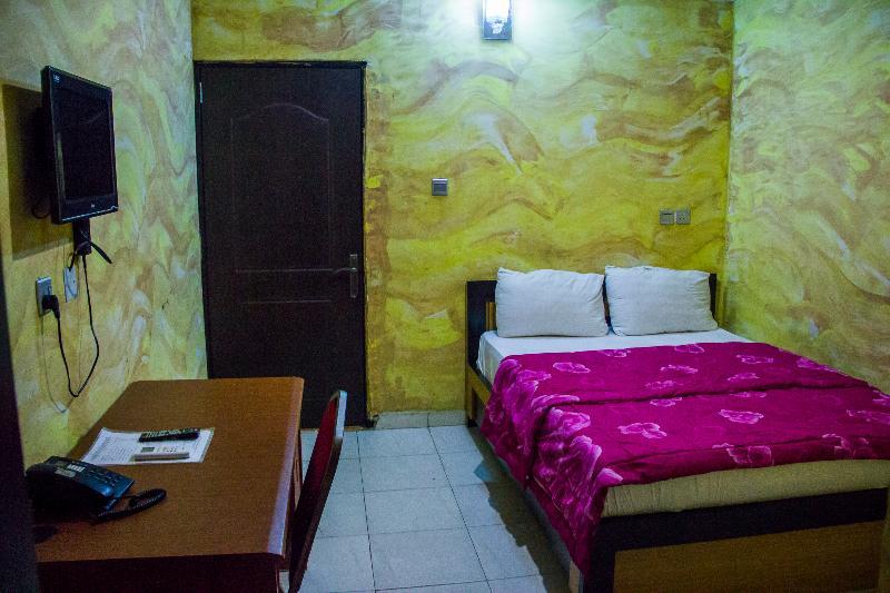 Glasshouse Suites Annex Lagos Bagian luar foto