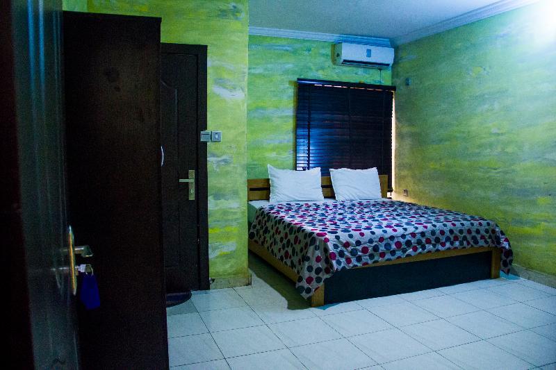 Glasshouse Suites Annex Lagos Bagian luar foto